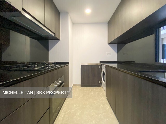 Park Colonial (D13), Condominium #558040661